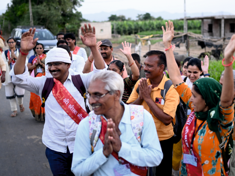 Uttarvahini Narmada Parikrama journey with devotees